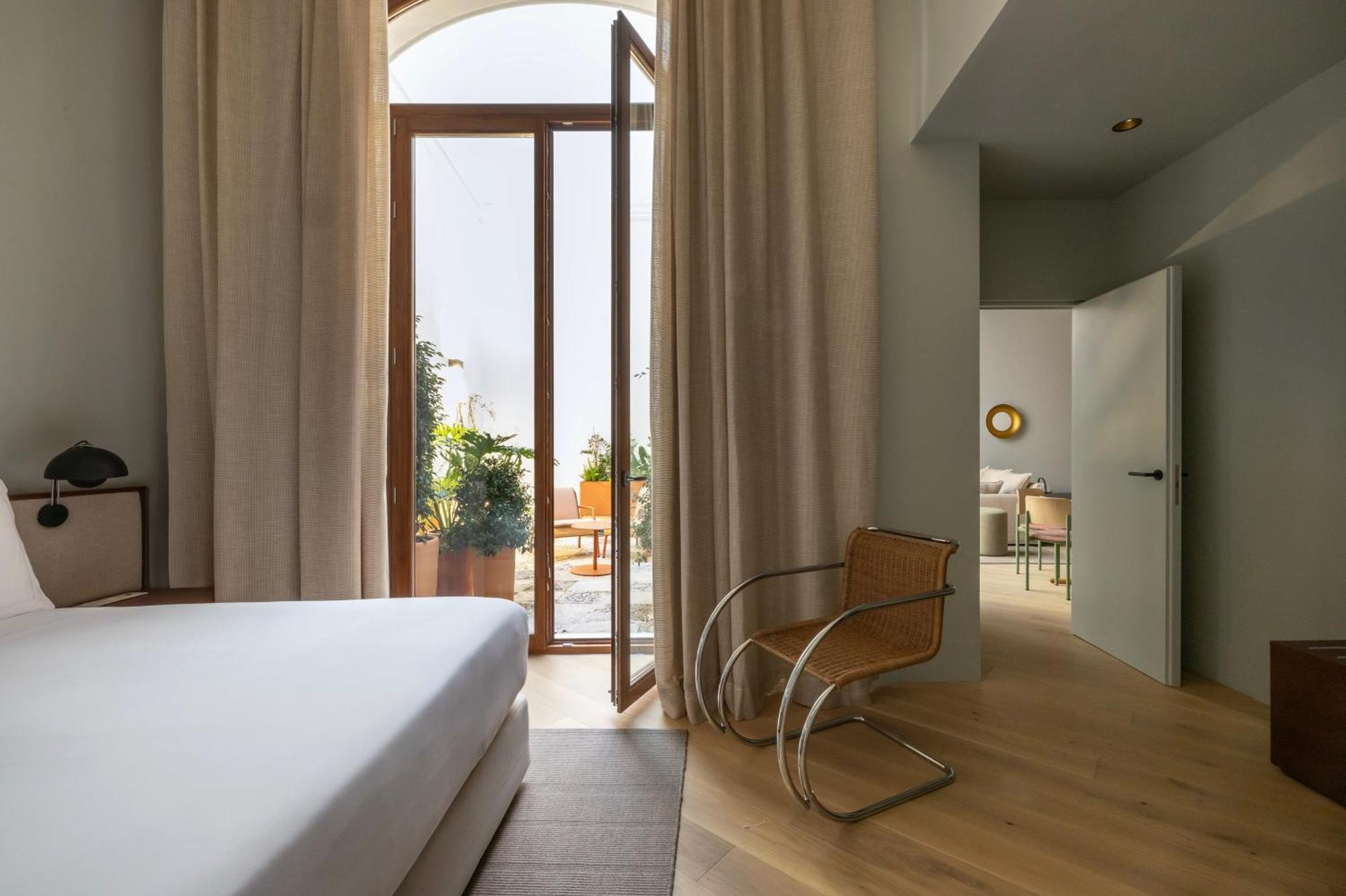 Mercer Residences Sevilla Экстерьер фото