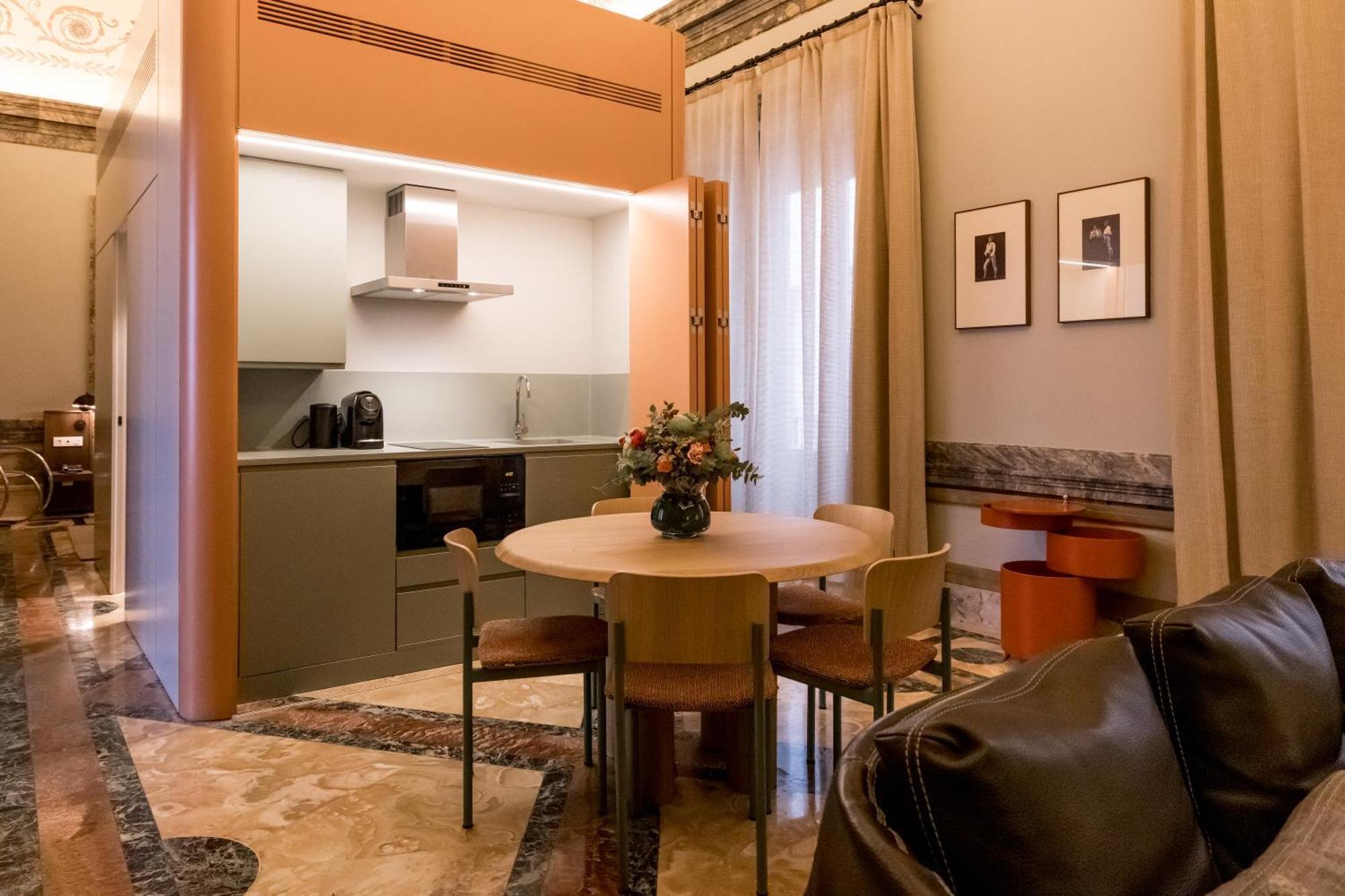 Mercer Residences Sevilla Экстерьер фото